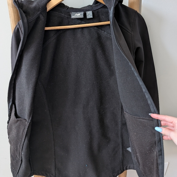 New Balance Zip Up Hooded Jacket - Picture 5 of 10